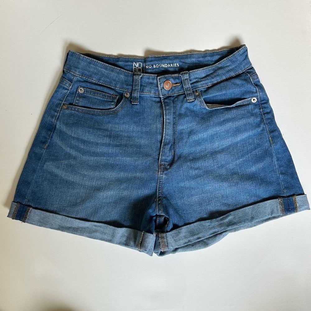 𝐍𝐎𝐁𝐎 • denim shorts